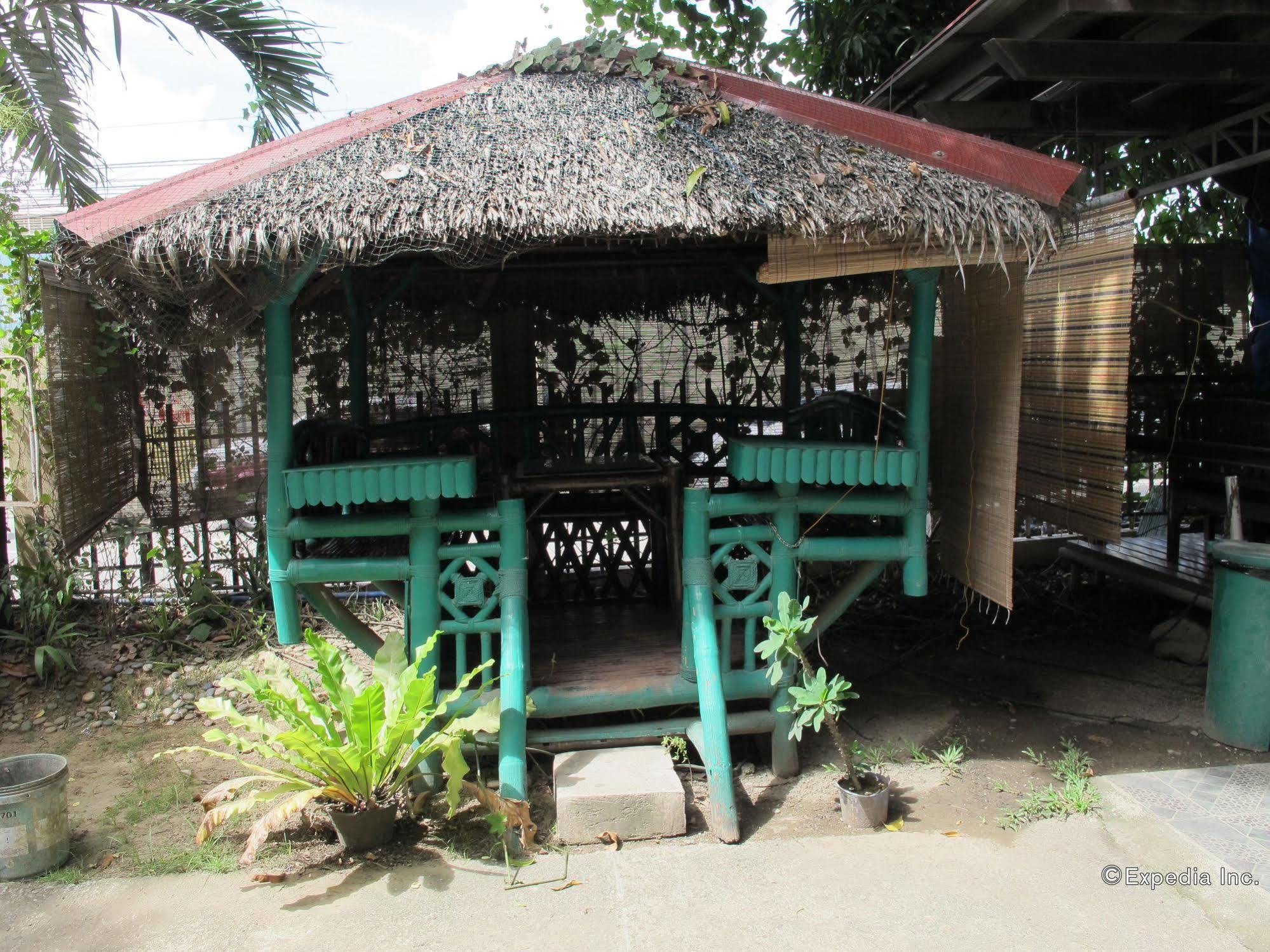 Lylie Hotel Cebu Exterior foto